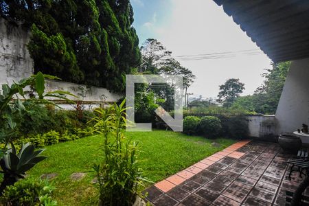 Varanda de casa à venda com 4 quartos, 300m² em Jardim Everest, São Paulo