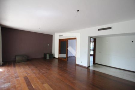 Sala de TV de apartamento para alugar com 4 quartos, 270m² em Petrópolis, Porto Alegre