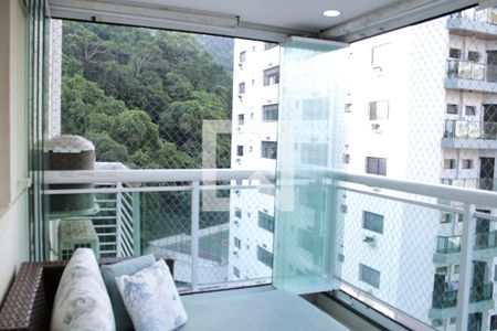 Varanda gourmet de apartamento para alugar com 3 quartos, 103m² em Barra Funda, Guarujá