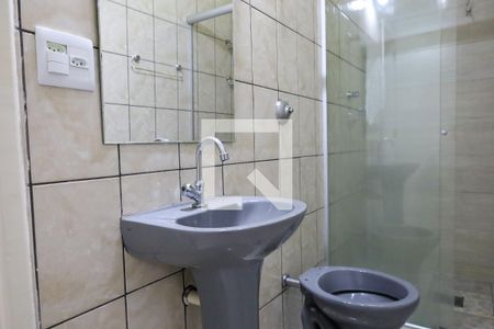 Banheiro de apartamento para alugar com 1 quarto, 40m² em Jardim América, Belo Horizonte