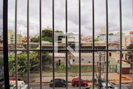 Vista sala de apartamento à venda com 3 quartos, 88m² em Horto, Belo Horizonte