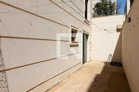 Apartamento para alugar com 265m², 3 quartos e 3 vagas Apartamento para alugar com 265m², 3 quartos e 3 vagasLavanderia