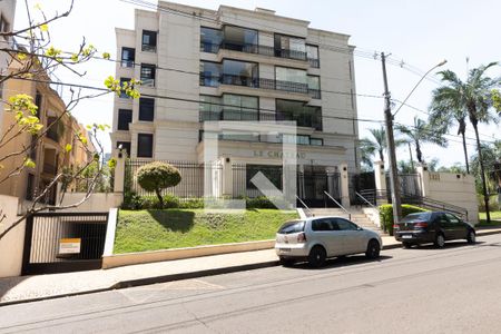 Apartamento para alugar com 265m², 3 quartos e 3 vagas Apartamento para alugar com 265m², 3 quartos e 3 vagasFachada