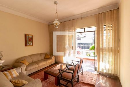 Sala de casa para alugar com 4 quartos, 224m² em Prado, Belo Horizonte
