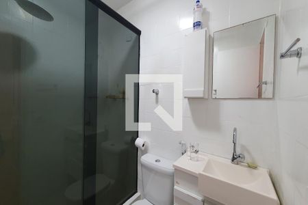 Banheiro de apartamento para alugar com 2 quartos, 85m² em Estácio, Rio de Janeiro