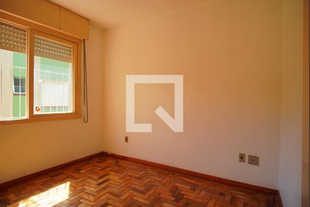 Quarto de apartamento para alugar com 3 quartos, 76m² em Humaitá, Porto Alegre