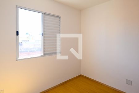 Quarto 1 de casa para alugar com 3 quartos, 70m² em Sacomã, São Paulo