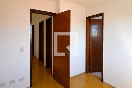 Quarto 1 de casa para alugar com 3 quartos, 70m² em Sacomã, São Paulo