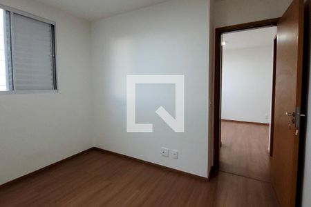 Quarto 1 de apartamento à venda com 2 quartos, 48m² em Parque Maracanã, Contagem