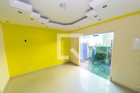 Sala de casa de condomínio para alugar com 1 quarto, 70m² em Bento Ribeiro, Rio de Janeiro