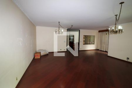 Sala de Estar de casa para alugar com 3 quartos, 382m² em Vila Carrao, São Paulo