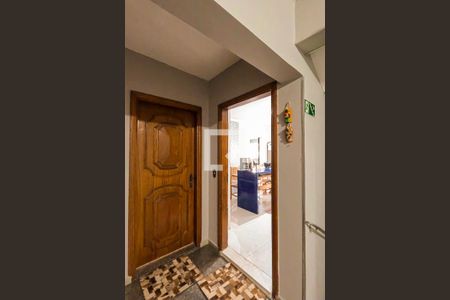 Apartamento à venda com 144m², 2 quartos e 1 vaga Apartamento à venda com 144m², 2 quartos e 1 vagaEntrada