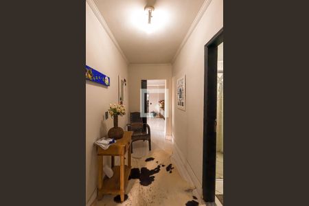 Apartamento à venda com 144m², 2 quartos e 1 vaga Apartamento à venda com 144m², 2 quartos e 1 vagaCorredor