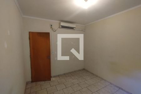 Dormitório 01 de apartamento para alugar com 2 quartos, 51m² em Ipiranga, Ribeirão Preto