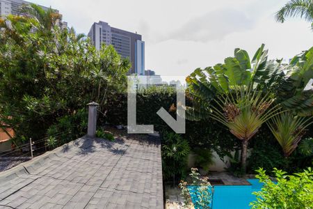 Vista de casa à venda com 3 quartos, 550m² em Planalto Paulista, São Paulo