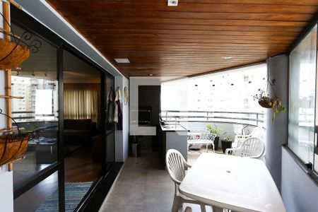 Varanda de apartamento à venda com 4 quartos, 180m² em Vila Andrade, São Paulo