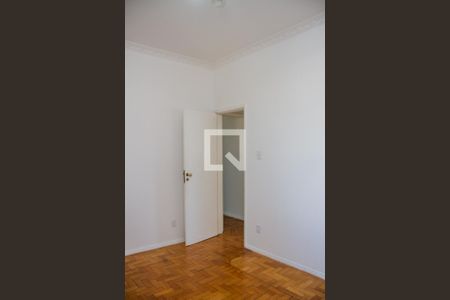 Quarto 01 de apartamento para alugar com 2 quartos, 74m² em Méier, Rio de Janeiro