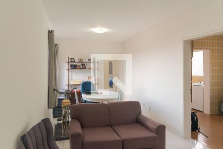 Sala de apartamento à venda com 3 quartos, 81m² em Vila Marieta, Campinas