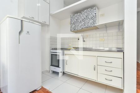 Cozinha de kitnet/studio à venda com 1 quarto, 35m² em República, São Paulo