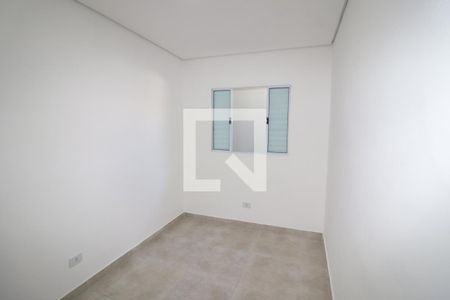 Quarto 1 de casa para alugar com 2 quartos, 75m² em Vila Carrao, São Paulo