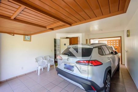 Casa à venda com 400m², 4 quartos e 3 vagas Casa à venda com 400m², 4 quartos e 3 vagasGaragem