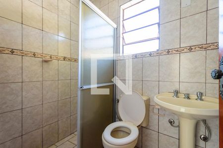 Casa à venda com 400m², 4 quartos e 3 vagas Casa à venda com 400m², 4 quartos e 3 vagasBanheiro 2
