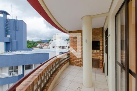 Sacada de apartamento para alugar com 3 quartos, 168m² em Pantanal, Florianópolis