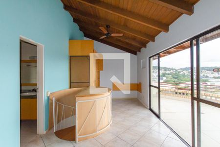 Suíte 1 de apartamento para alugar com 3 quartos, 168m² em Pantanal, Florianópolis