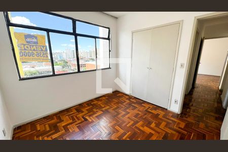 Quarto de apartamento à venda com 3 quartos, 70m² em Centro, Belo Horizonte