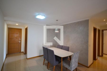 Sala de apartamento para alugar com 3 quartos, 85m² em Centro, Nova Iguaçu