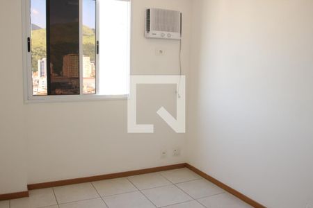 Quarto 1 de apartamento para alugar com 3 quartos, 85m² em Centro, Nova Iguaçu