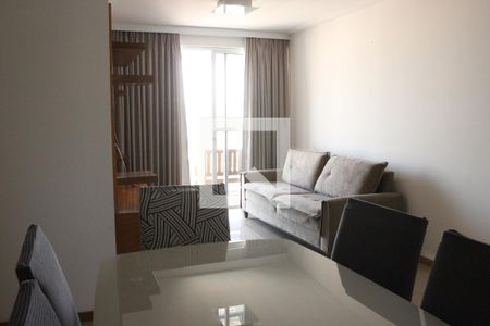 Sala de apartamento para alugar com 3 quartos, 85m² em Centro, Nova Iguaçu