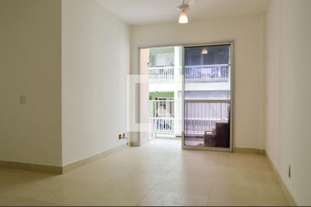 Sala de apartamento à venda com 2 quartos, 60m² em Taquara, Rio de Janeiro