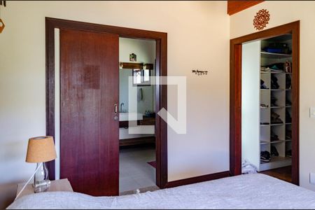 Suíte Master de casa de condomínio para alugar com 4 quartos, 270m² em Campeche Leste, Florianópolis