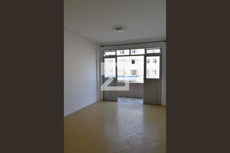 Sala de apartamento para alugar com 3 quartos, 75m² em Campo Comprido, Curitiba