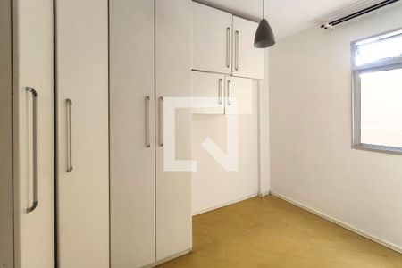 Quarto 2 de apartamento para alugar com 3 quartos, 75m² em Campo Comprido, Curitiba