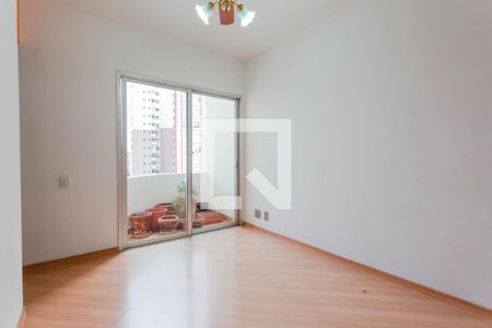 Sala de apartamento para alugar com 2 quartos, 68m² em Vila Gumercindo, São Paulo