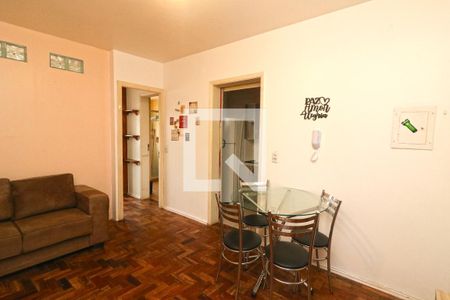 Sala de apartamento para alugar com 1 quarto, 41m² em Partenon, Porto Alegre