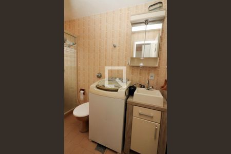 Banheiro de apartamento para alugar com 1 quarto, 41m² em Partenon, Porto Alegre