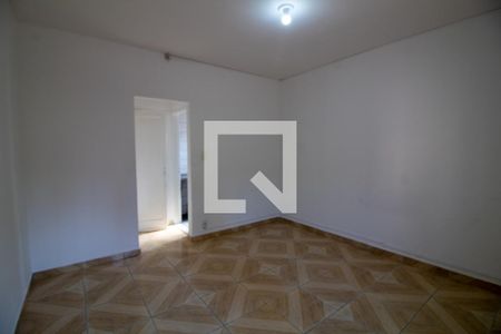 Quarto 2 de casa para alugar com 2 quartos, 60m² em Chácara Santo Antônio (zona Sul), São Paulo