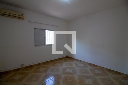 Quarto 2 de casa para alugar com 2 quartos, 60m² em Chácara Santo Antônio (zona Sul), São Paulo