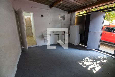 Área de Serviço - Garagem de casa para alugar com 2 quartos, 60m² em Chácara Santo Antônio (zona Sul), São Paulo