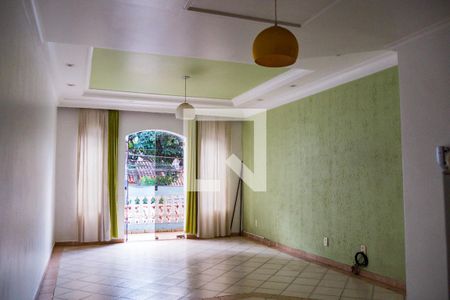 Sala de casa à venda com 5 quartos, 320m² em Campestre, Santo André