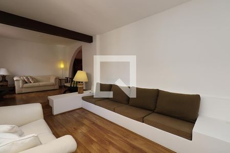 Apartamento para alugar com 104m², 3 quartos e 1 vagaSala