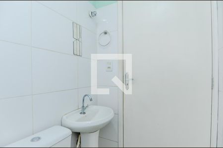 Banheiro de apartamento para alugar com 1 quarto, 35m² em Vila Galvão, Guarulhos