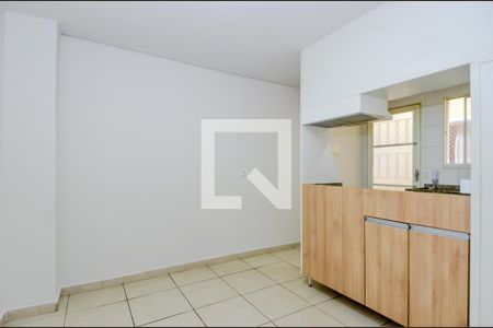 Sala de apartamento para alugar com 1 quarto, 35m² em Vila Galvão, Guarulhos