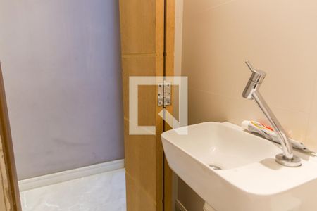 Lavabo de casa à venda com 2 quartos, 92m² em Jardim Guanca, São Paulo