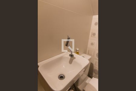 Lavabo de casa à venda com 2 quartos, 92m² em Jardim Guanca, São Paulo
