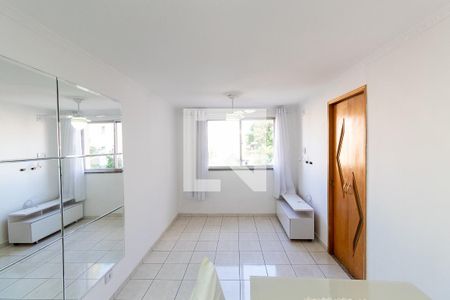 Sala de apartamento para alugar com 2 quartos, 54m² em Vila Silvia, São Paulo