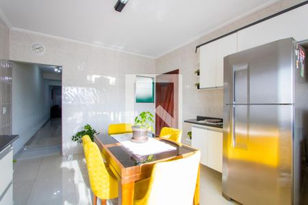 Casa à venda com 262m², 3 quartos e 2 vagas Casa à venda com 262m², 3 quartos e 2 vagasCozinha